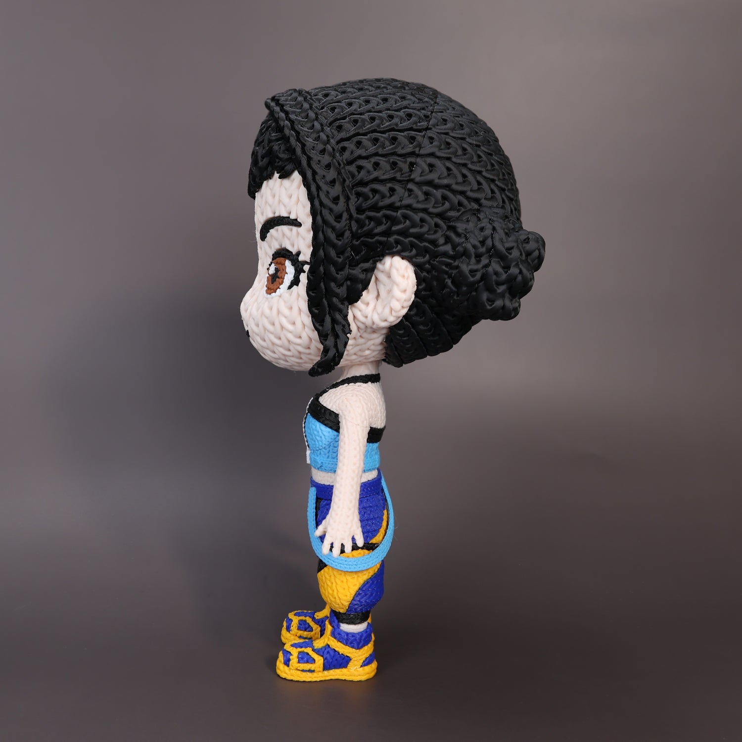 Zoey Kpop Demon Hunters Edition – Figura 3D Crochet Articulada