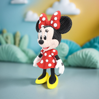 Minnie Mouse Crochet Edition – Figura 3D Articulada