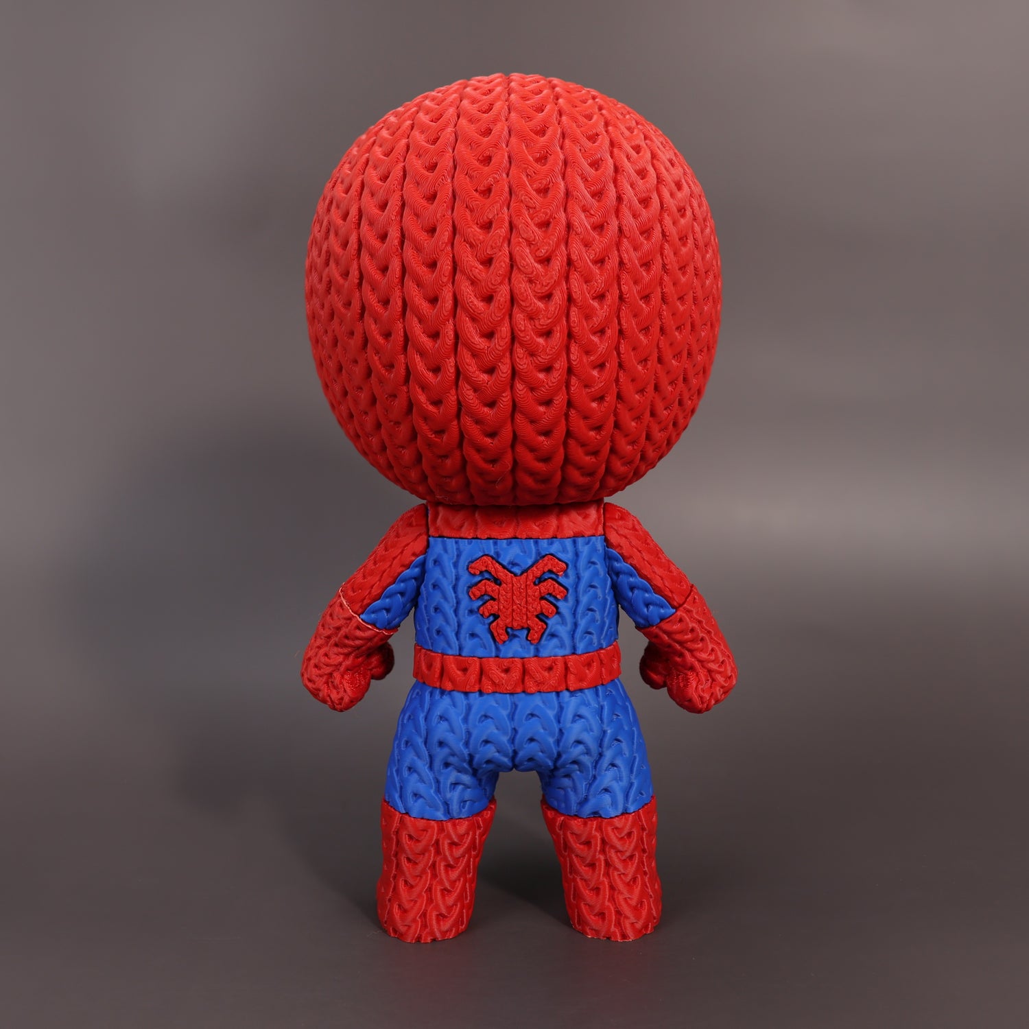 Spider-Man Crochet Edition – Figura 3D Articulada de 18 cm