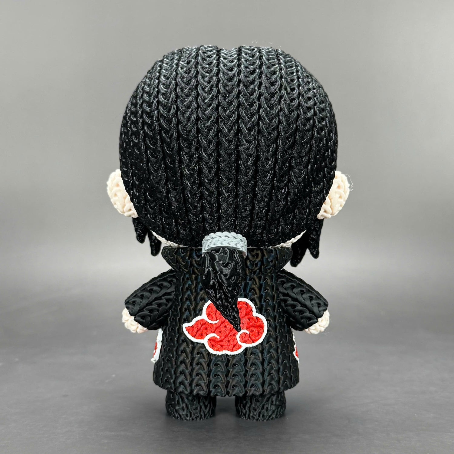 Itachi Uchiha Crochet Edition –  Figura 3D Articulada